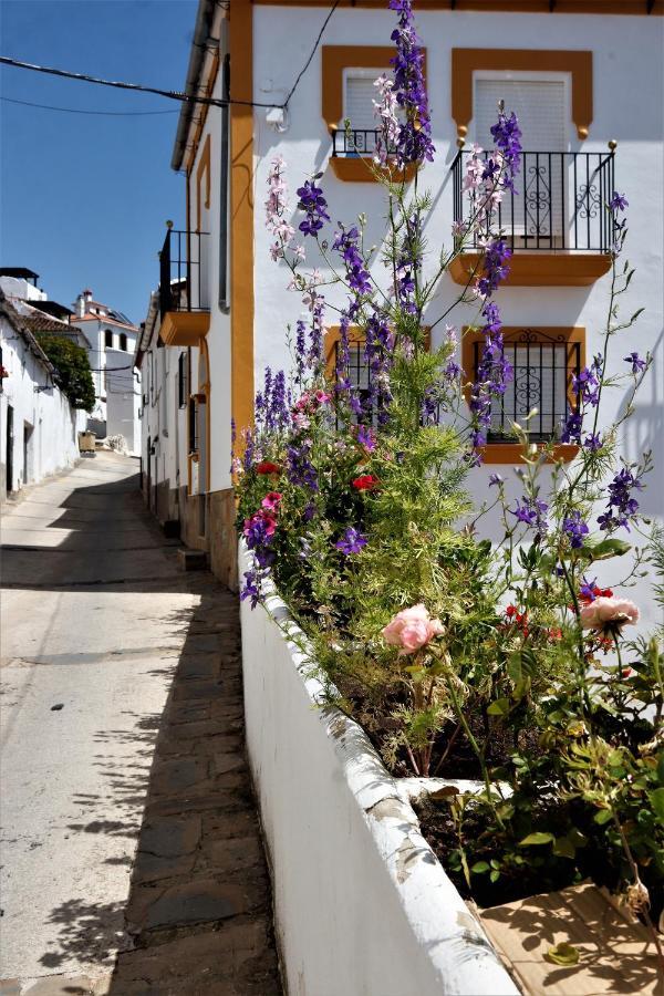 Hotel Hostal Moncada Gaucín Exterior foto