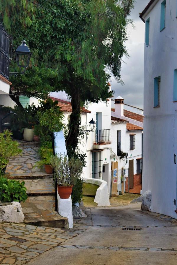 Hotel Hostal Moncada Gaucín Exterior foto